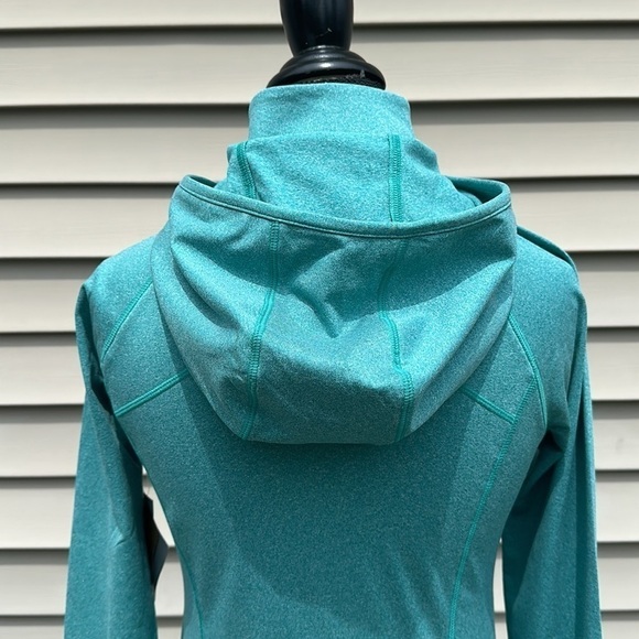 Reebok Green Heather Hooded 1/4 Zip Slim Long-sleeve Performance Top - Picture 10 of 16